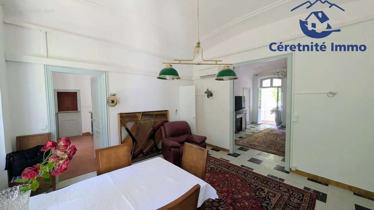 Appartement à LE PERTHUS