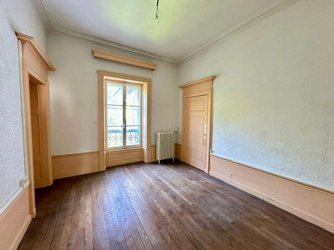 Maison à LURE