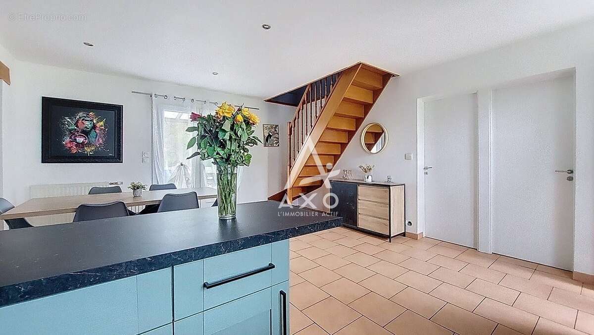 Maison à CHALETTE-SUR-LOING