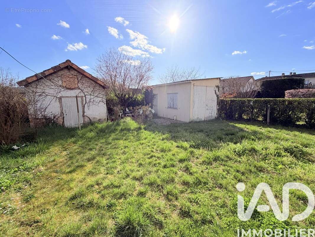 Photo 4 - Maison à TRELISSAC