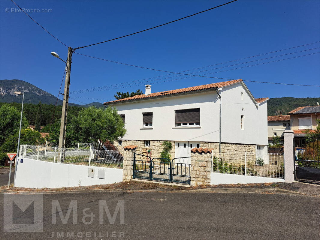 Maison à QUILLAN