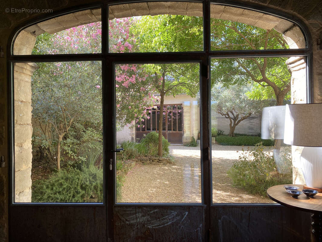 Maison à SAINT-QUENTIN-LA-POTERIE