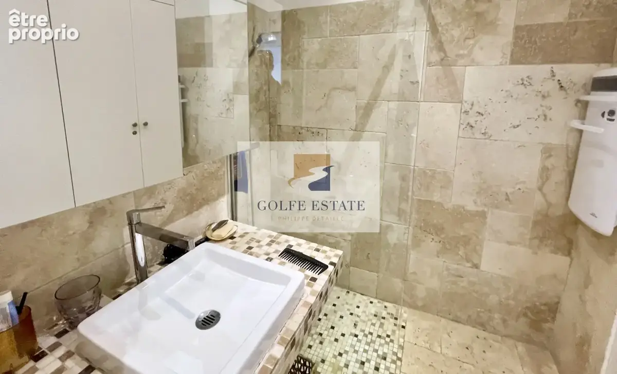 RARE À GIGARO vue mer : mas de 100 m2 avec 3 chambres - photo 11