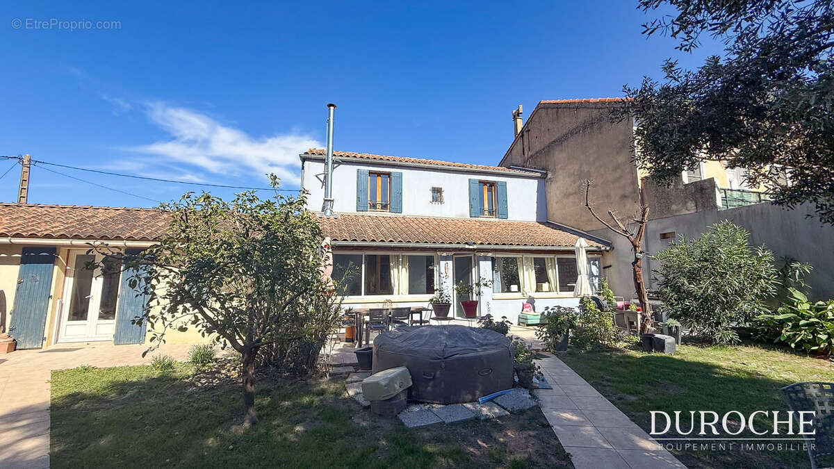 Maison à ORANGE
