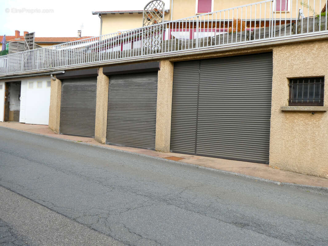 Maison à SAINT-LAURENT-DE-CHAMOUSSET