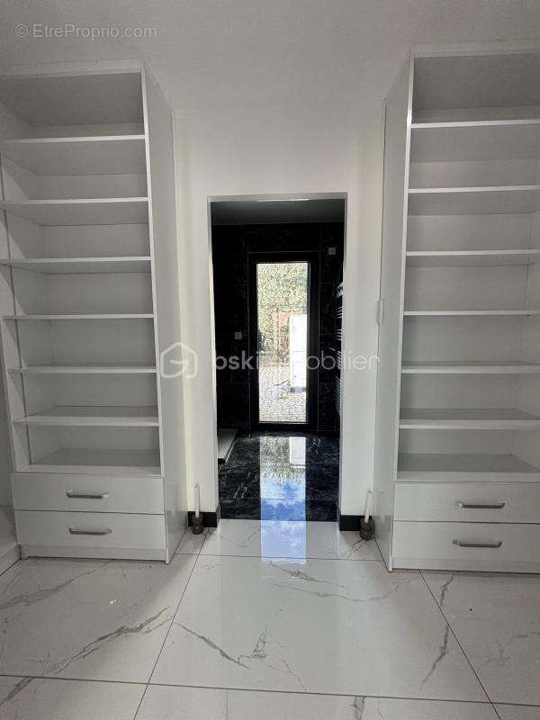 Maison de 227m² - photo 6