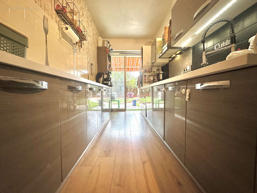 Appartement à ROQUEBRUNE-CAP-MARTIN