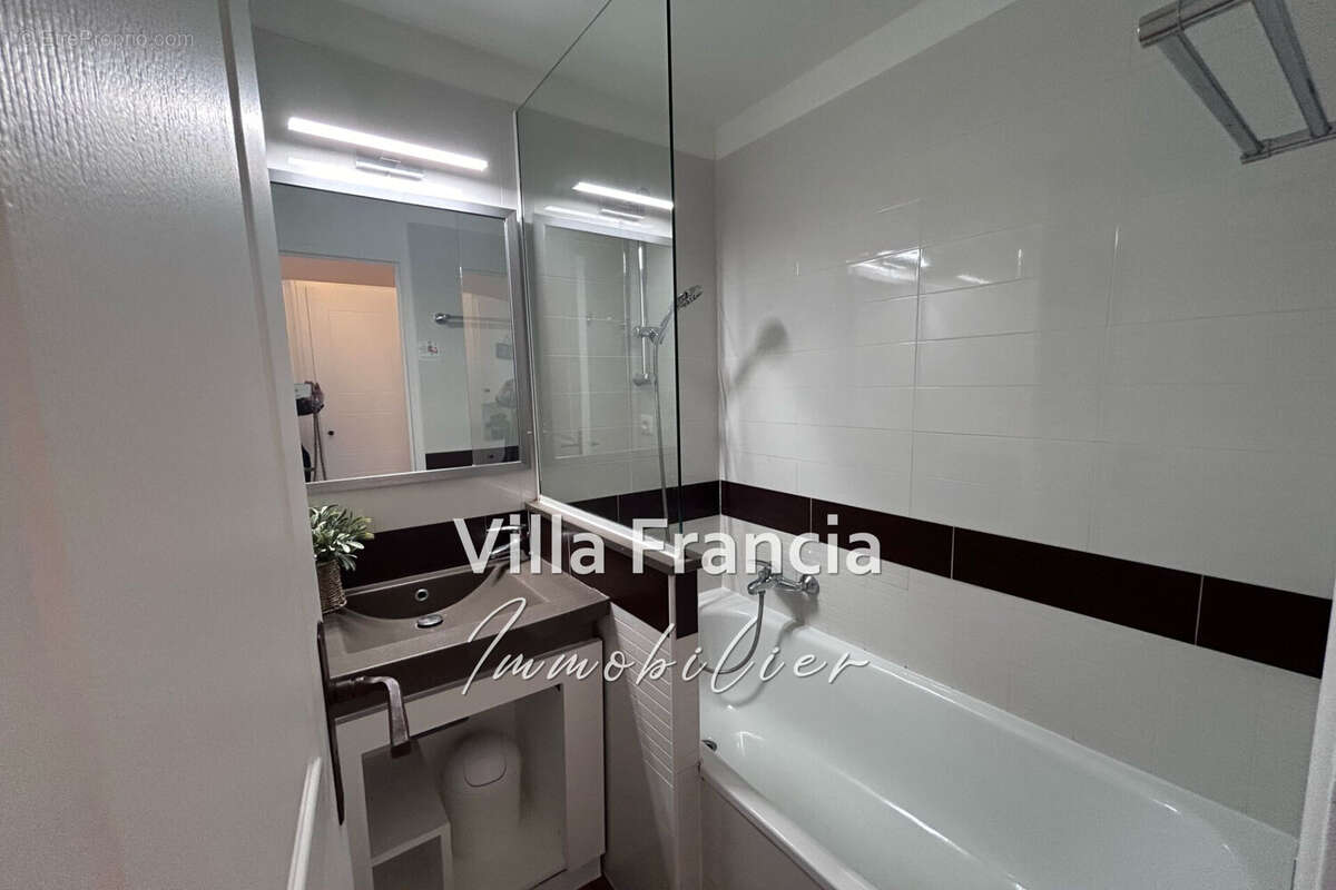 Appartement à SAINT-RAPHAEL