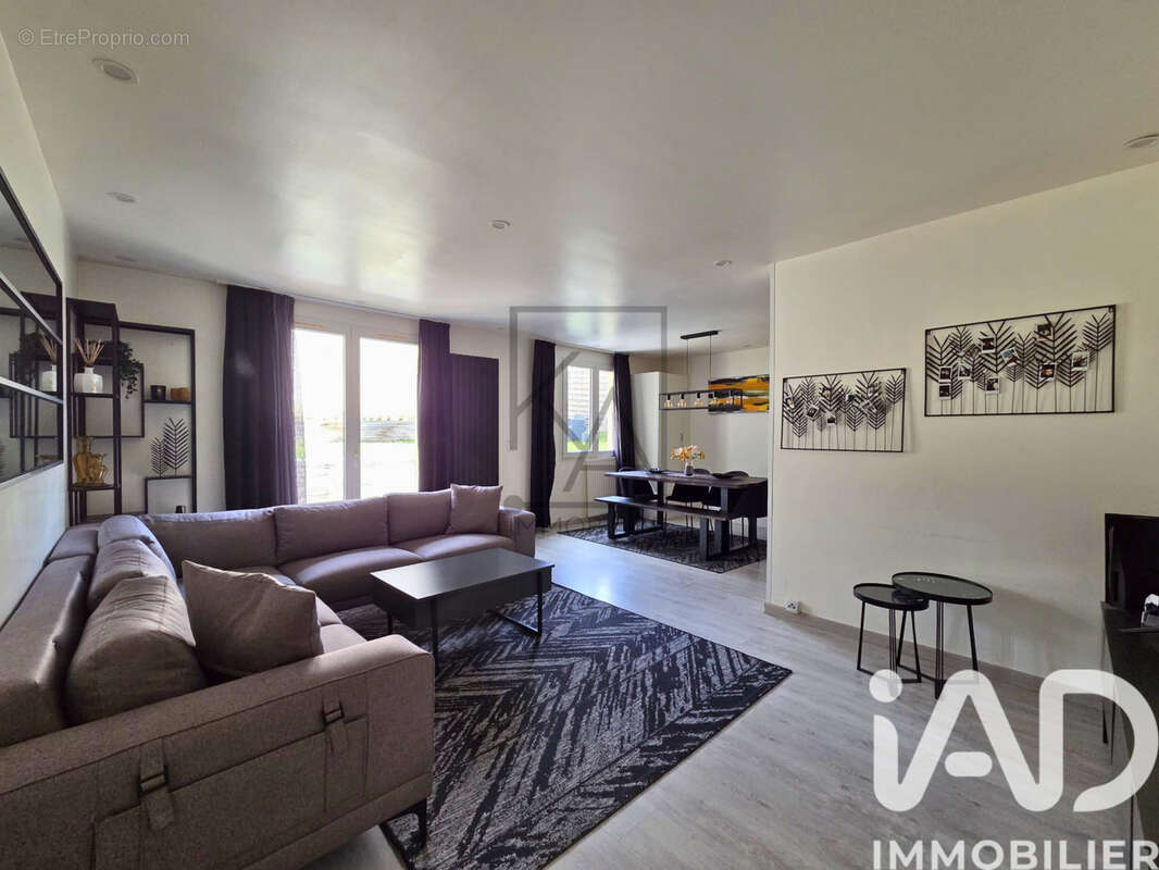 Photo 2 - Maison à SAINT-MICHEL-SUR-ORGE