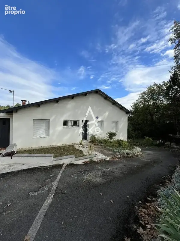 GRAULHET  Maison familiale de 206 m² - photo 3