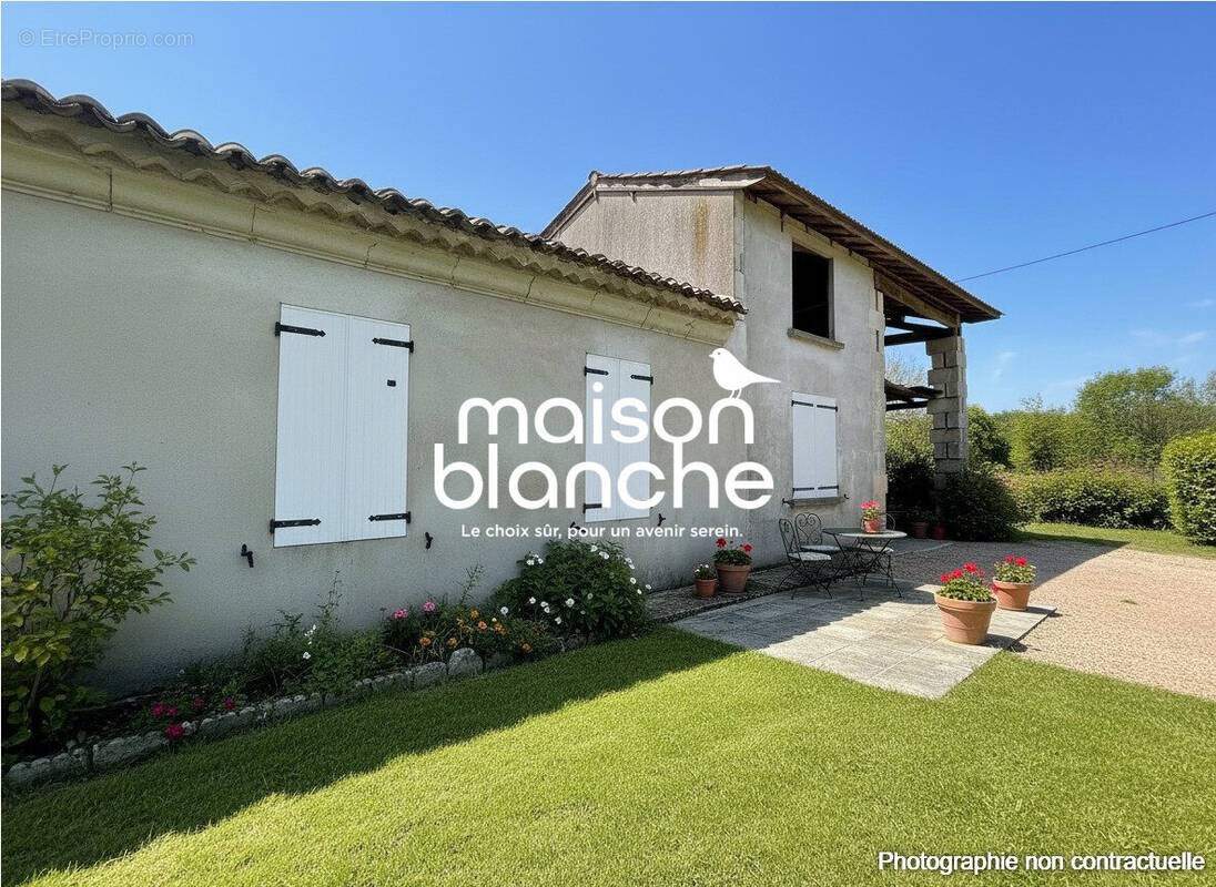 Maison à MONTGUYON
