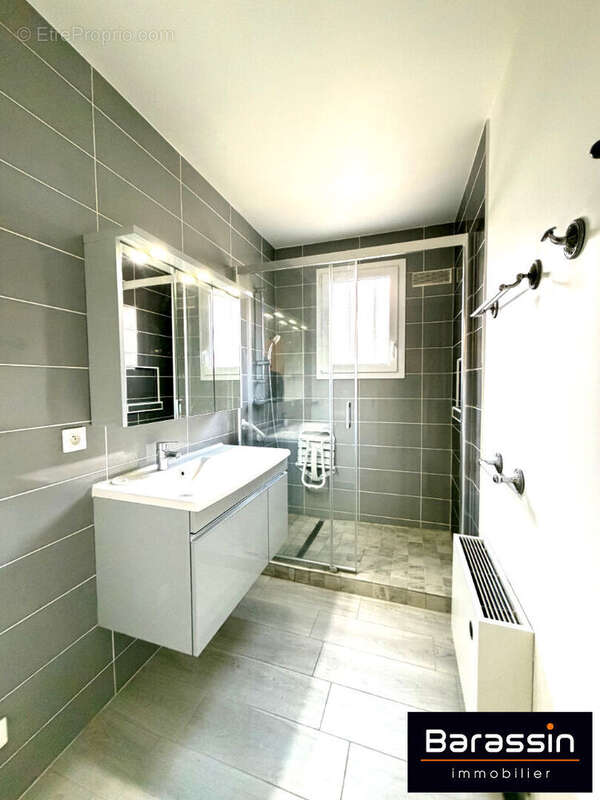 Maison à AGON-COUTAINVILLE