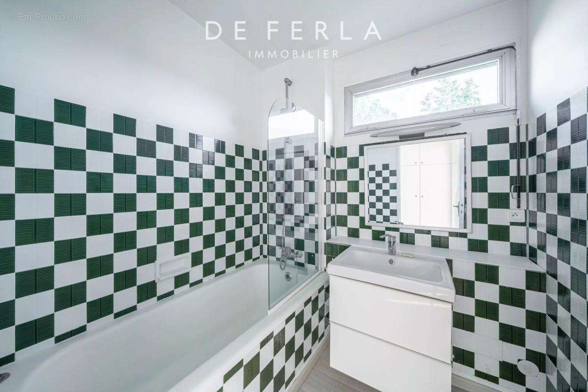 Appartement à SEVRES