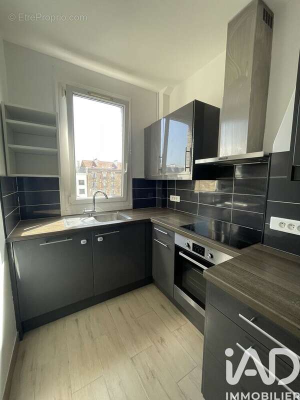 Photo 5 - Appartement à COURBEVOIE