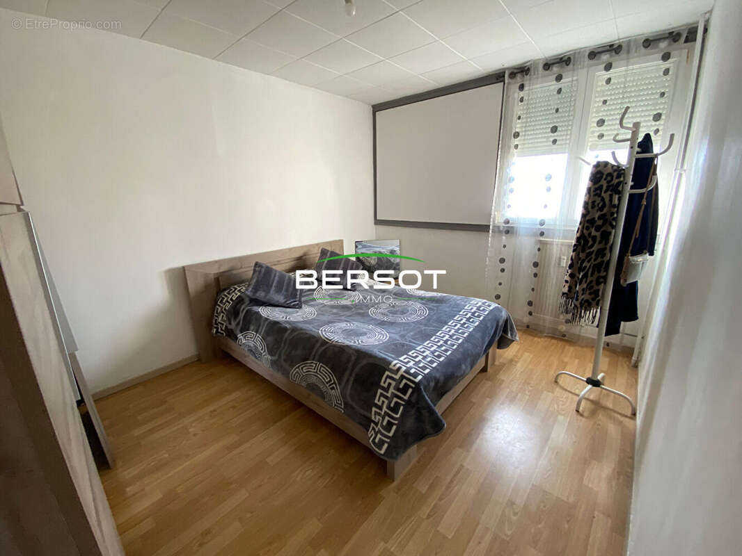 Appartement Vesoul centre 5 pièce(s) 97.59 m2 - photo 4