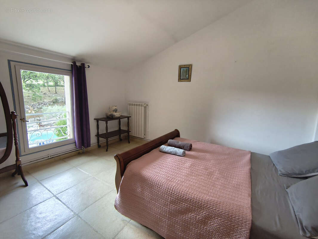 Maison à ROCHEFORT-DU-GARD