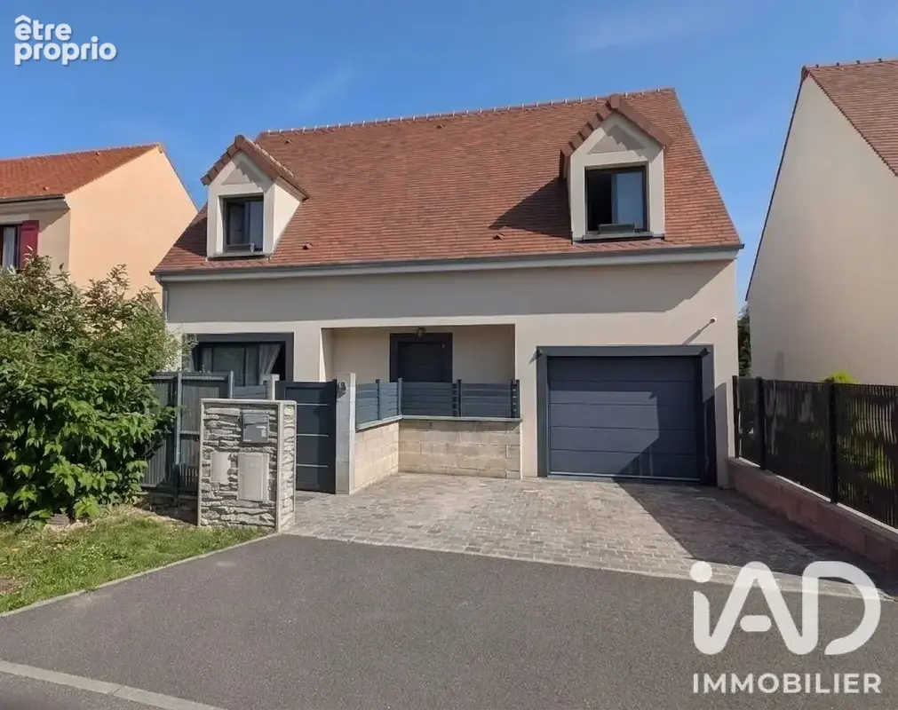 Photo 1 - Maison à DAMMARTIN-EN-GOELE