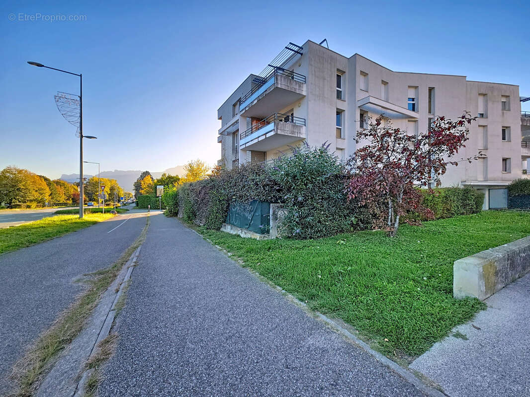 Appartement à MEYLAN