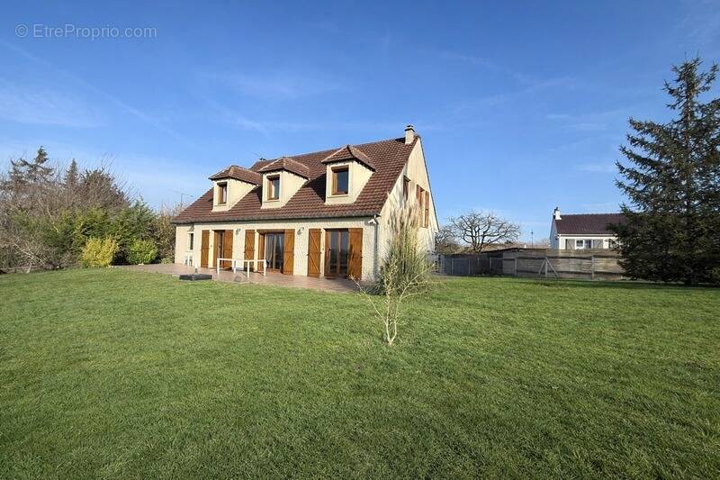 Maison à LA FERTE-SOUS-JOUARRE