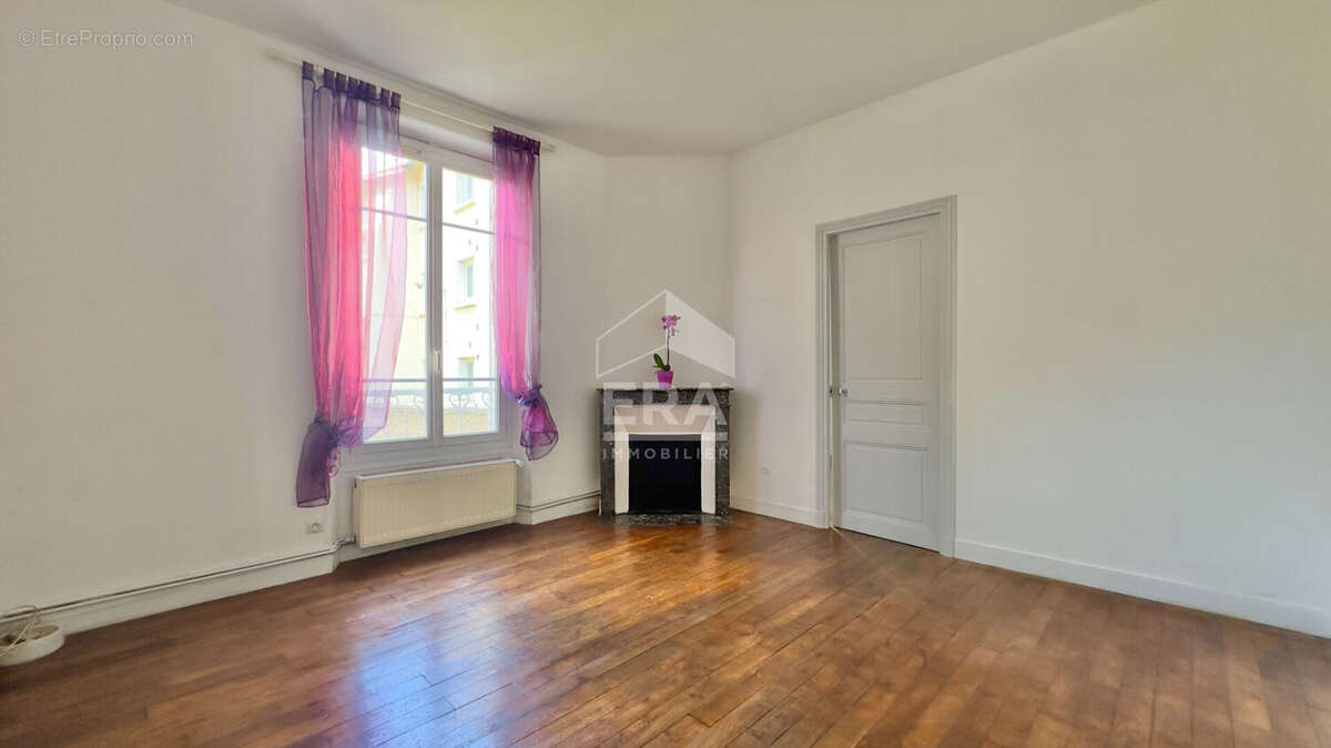 Appartement à JUVISY-SUR-ORGE
