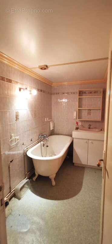 Maison à SAINT-MARTIN-D&#039;ESTREAUX