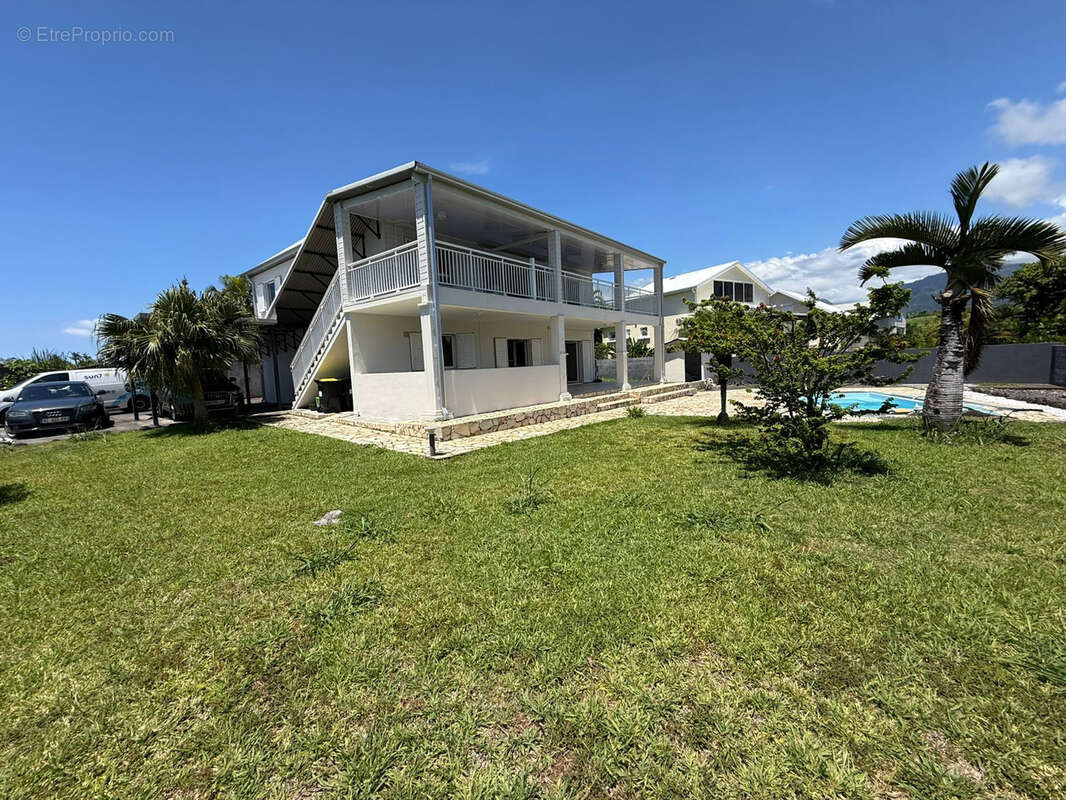 Maison à SAINT-BENOIT