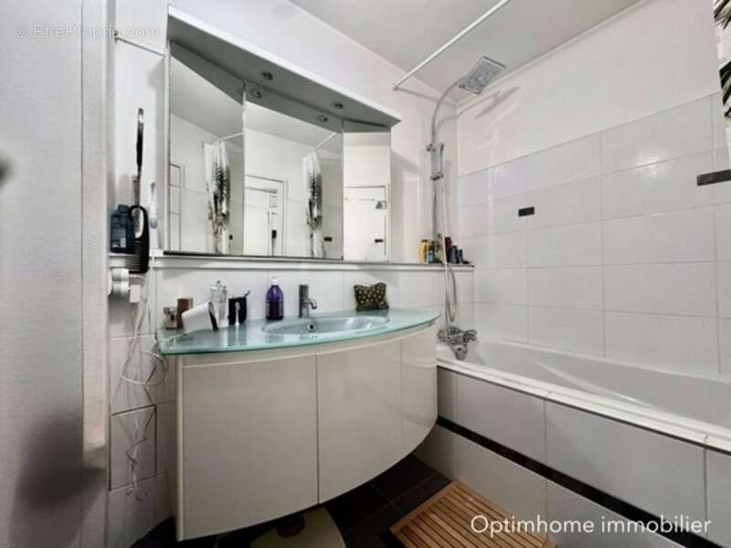 Appartement à vendre T4, 15ème étage vue panoramique - photo 11