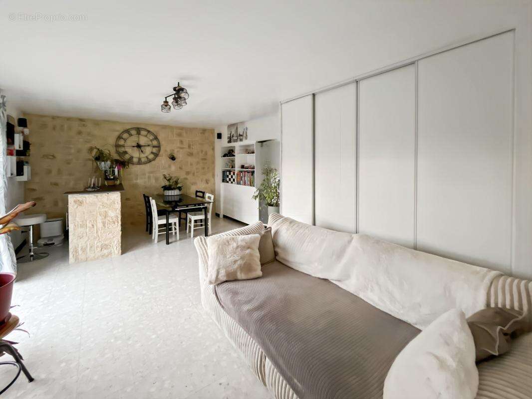 Maison à FAY-AUX-LOGES