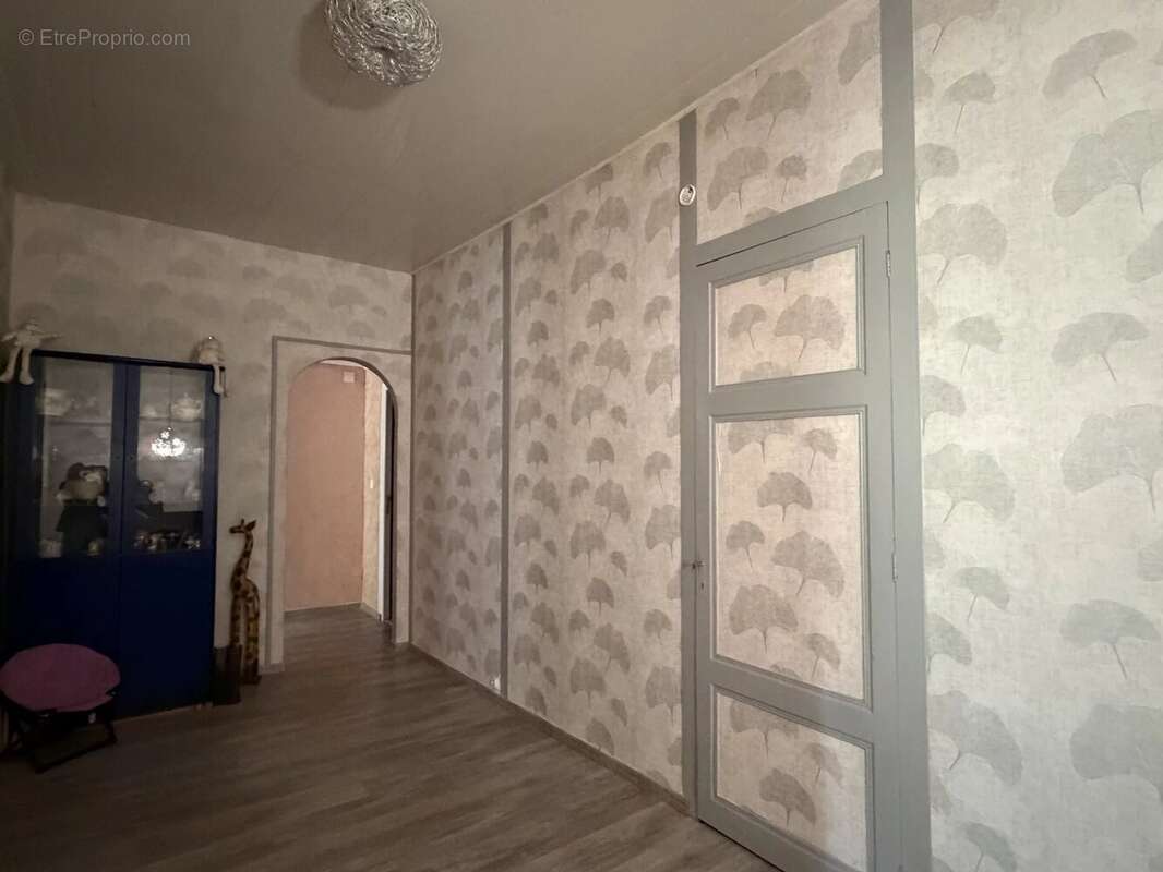 Maison à ETAULIERS