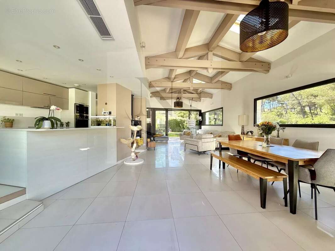 Maison à AIX-EN-PROVENCE