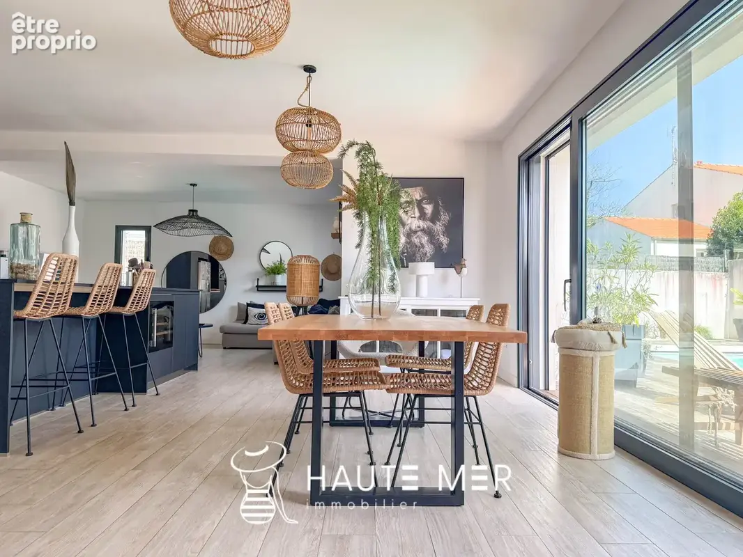 LOUTRE - Villa contemporaine pensée pour une vie dedans-dehors - photo 12
