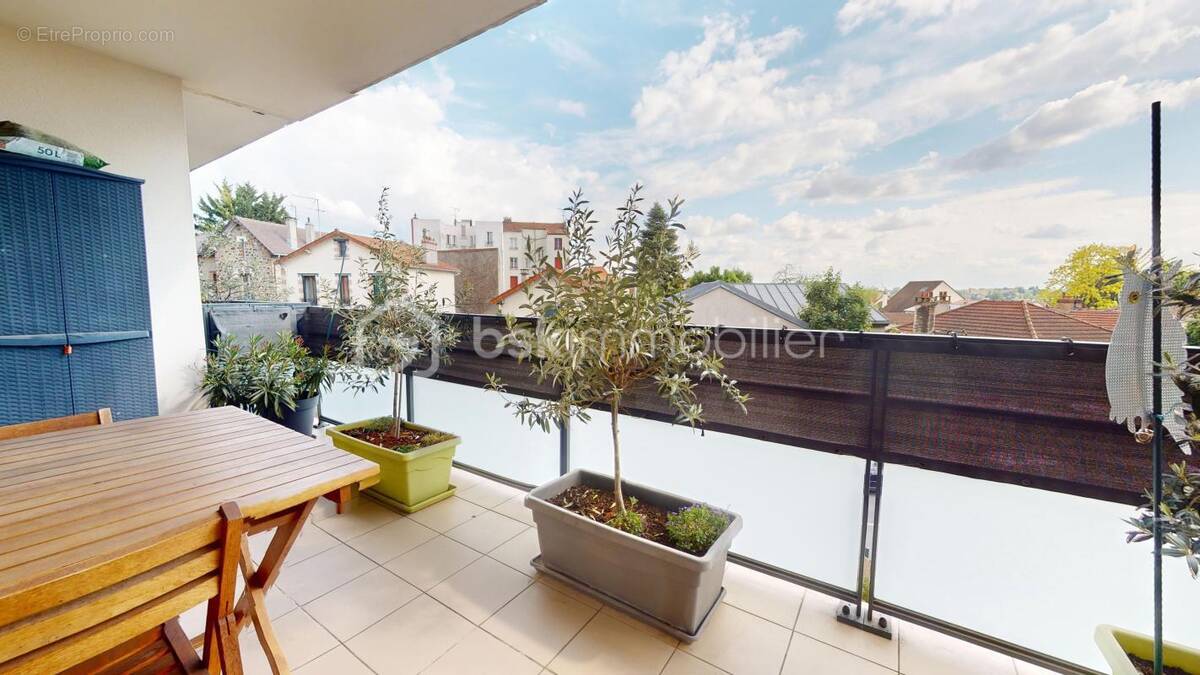 Appartement à BAGNEUX