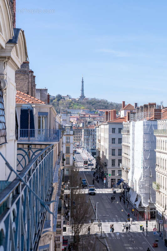 Appartement à LYON-6E