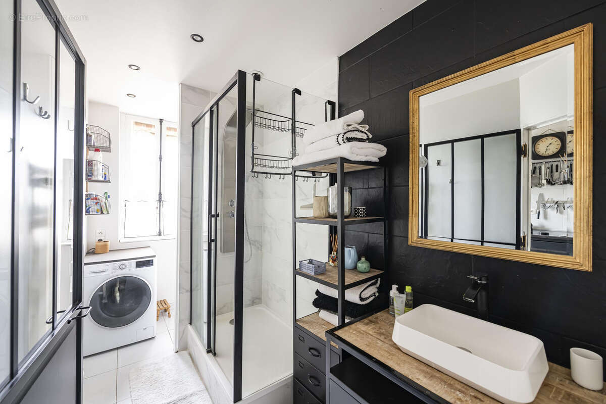 Appartement à SURESNES