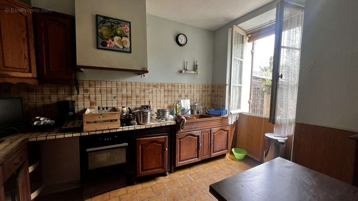 Maison à CAMBLANES-ET-MEYNAC