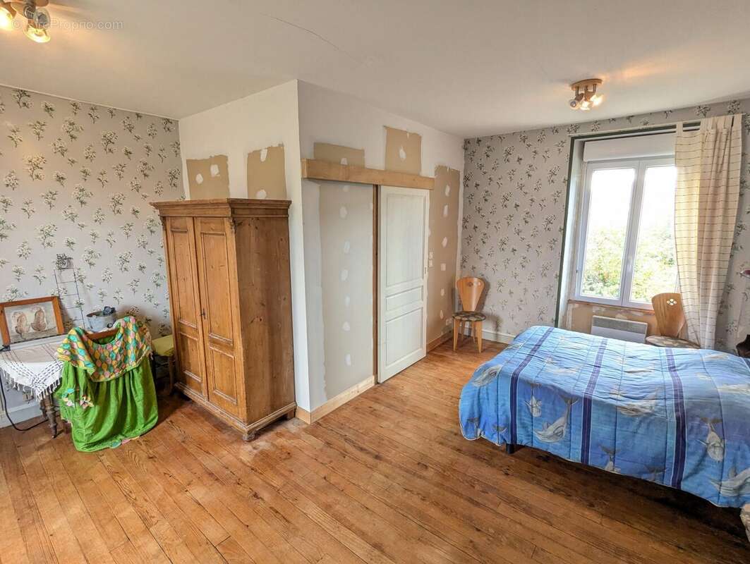chambre 3 - Maison à GRANDCAMP-MAISY