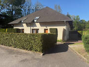 Maison à CHALLES-LES-EAUX