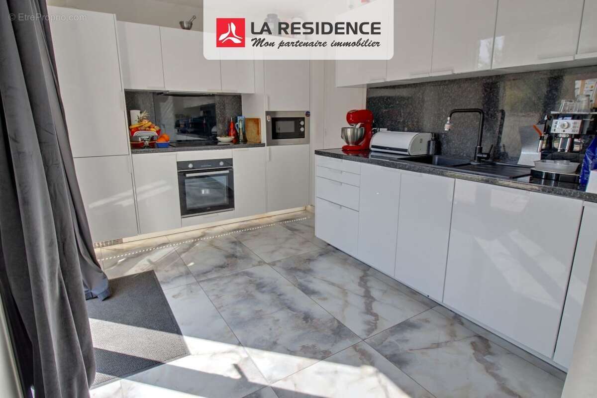 Maison à CONFLANS-SAINTE-HONORINE