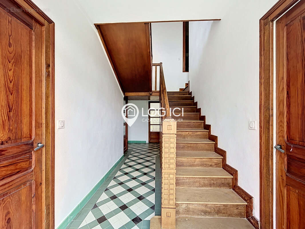 Maison à LESTELLE-BETHARRAM