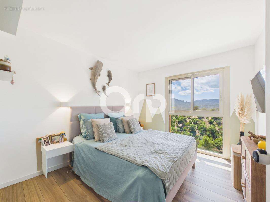 Appartement à MANDELIEU-LA-NAPOULE