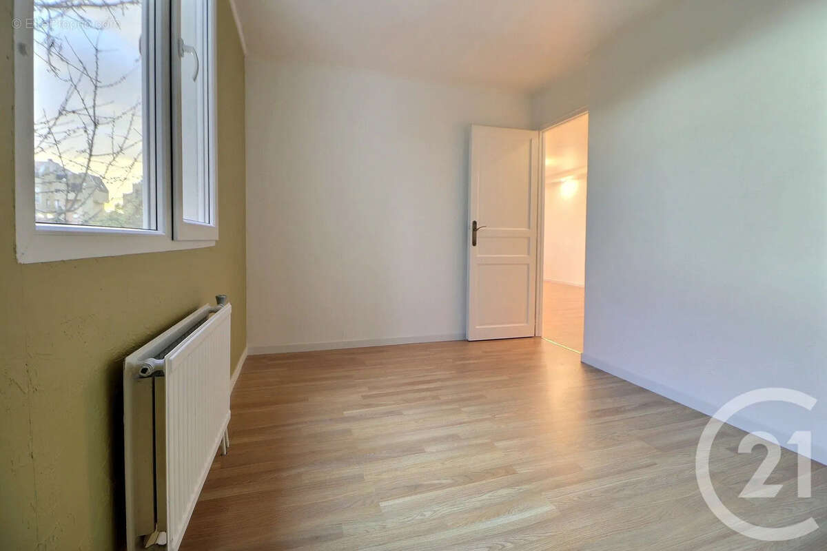 Appartement à AULNAY-SOUS-BOIS