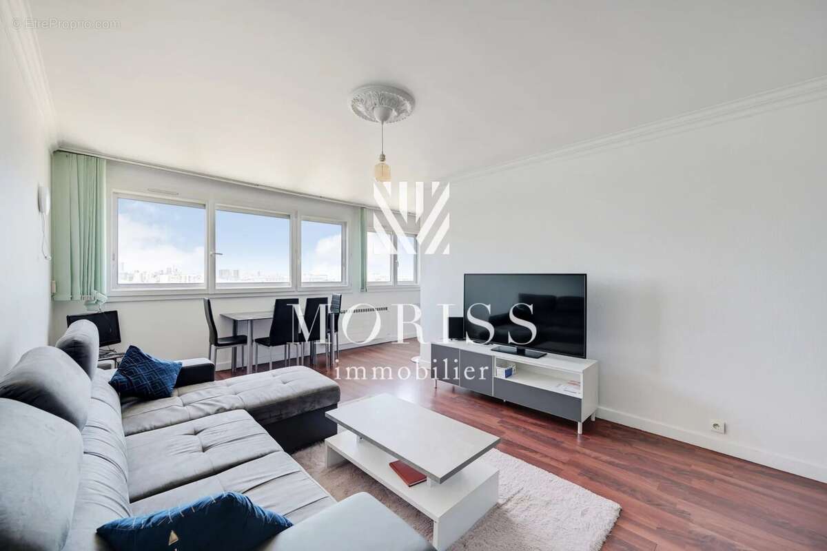 Appartement à CHARENTON-LE-PONT