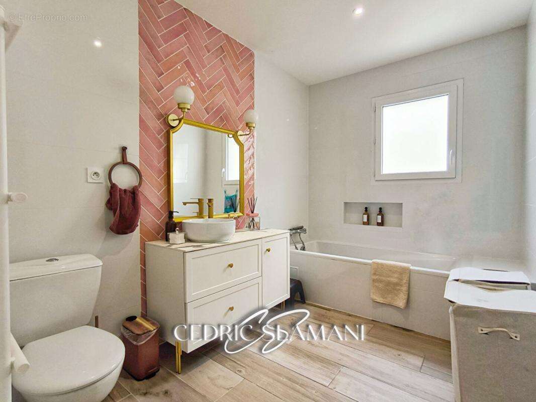 Maison à PENNAUTIER