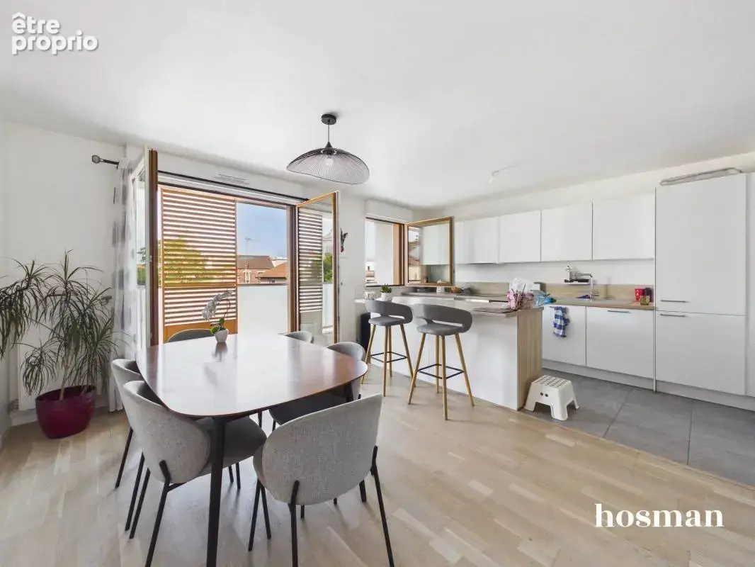Appartement à NANTERRE