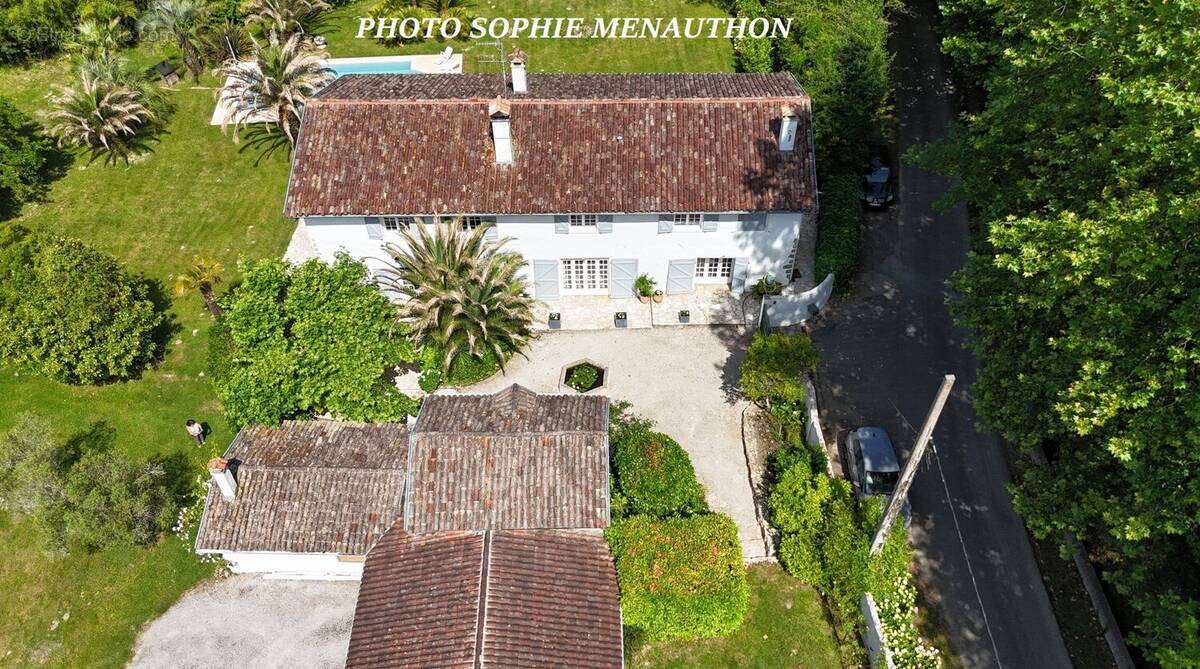 Maison à SAINT-MARTIN-DE-SEIGNANX