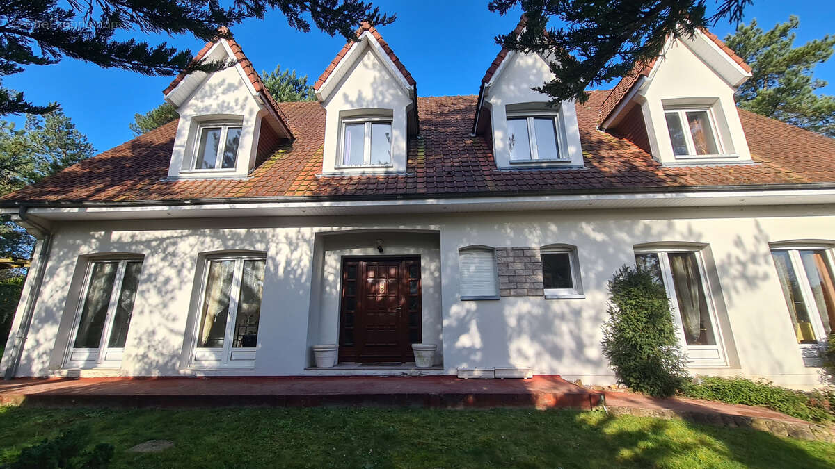 Maison à NEUFCHATEL-HARDELOT