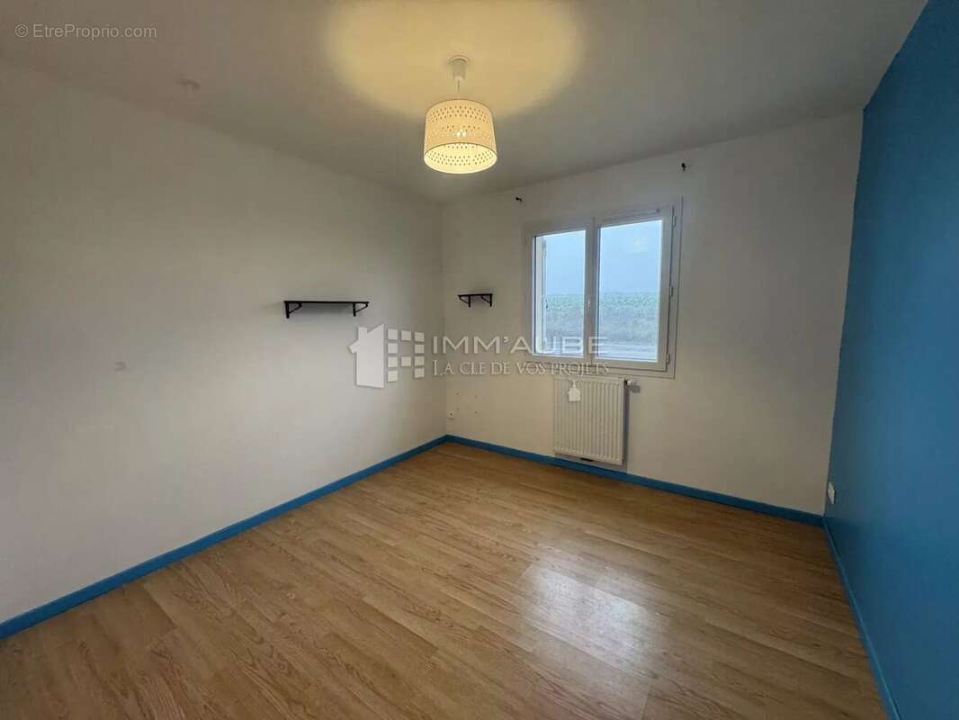 Maison à NOGENT-SUR-SEINE