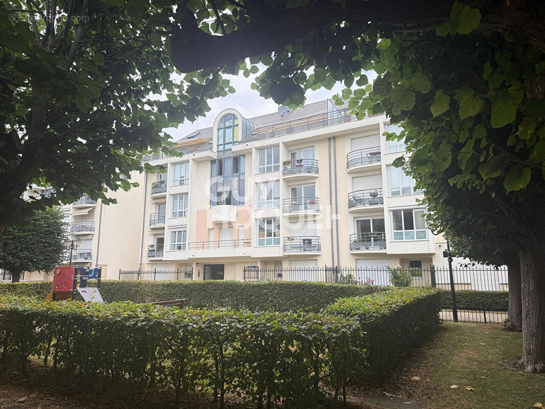 Appartement à COMPIEGNE
