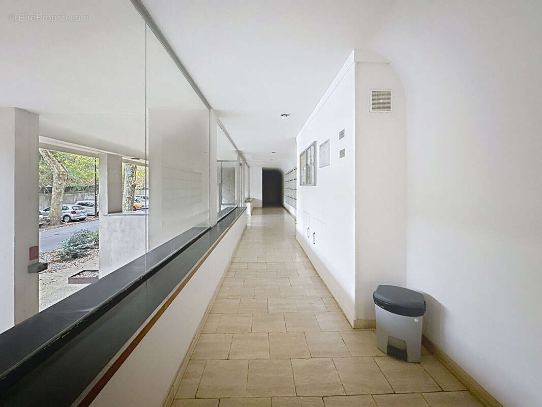 Appartement Avignon 3 pièces 100.05 m2 cave, parking , terrasse - photo 11