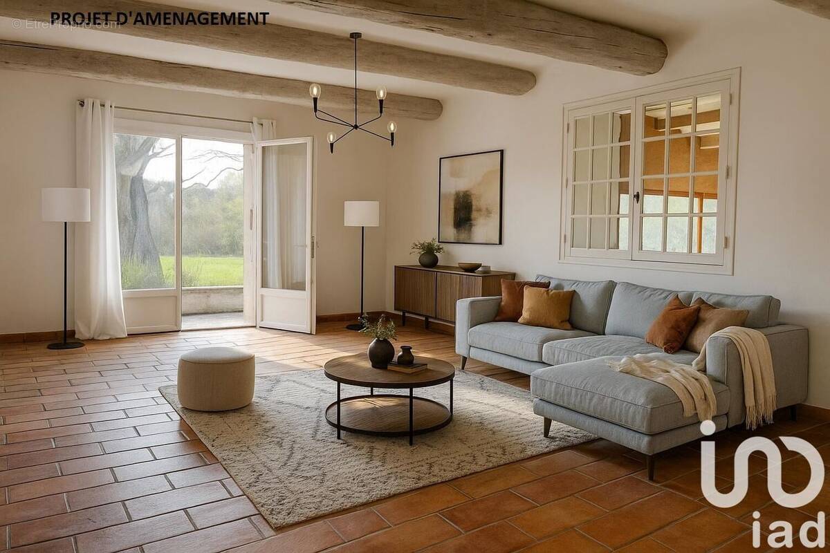 Photo 1 - Maison à LAMBESC